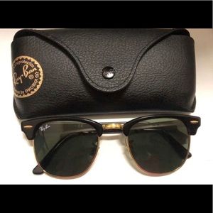 Brand new pair of ray ban sunglasses never worn